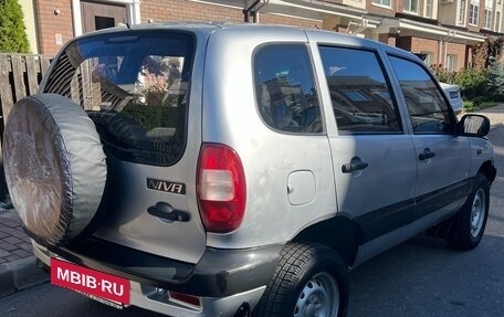 Chevrolet Niva I рестайлинг, 2006 год, 530 000 рублей, 21 фотография