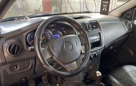 Renault Logan II, 2016 год, 375 000 рублей, 3 фотография