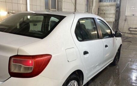 Renault Logan II, 2016 год, 375 000 рублей, 7 фотография