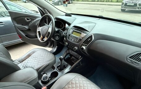Hyundai ix35 I рестайлинг, 2015 год, 1 560 000 рублей, 2 фотография