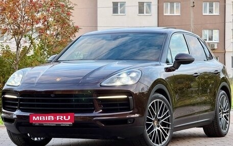 Porsche Cayenne III, 2018 год, 5 497 000 рублей, 3 фотография