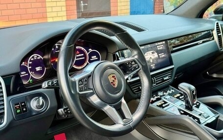 Porsche Cayenne III, 2018 год, 5 497 000 рублей, 33 фотография