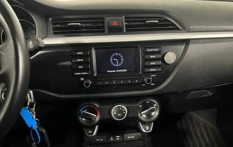 KIA Rio IV, 2019 год, 1 435 000 рублей, 15 фотография