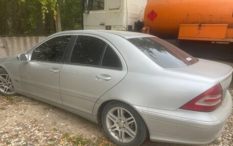 Mercedes-Benz C-Класс, 2004 год, 550 000 рублей, 7 фотография