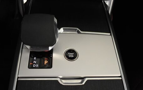 Land Rover Range Rover IV рестайлинг, 2025 год, 26 690 000 рублей, 18 фотография