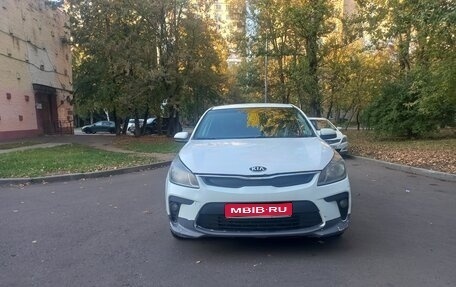 KIA Rio IV, 2018 год, 620 000 рублей, 1 фотография