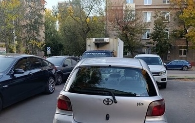 Toyota Vitz, 2000 год, 270 000 рублей, 1 фотография