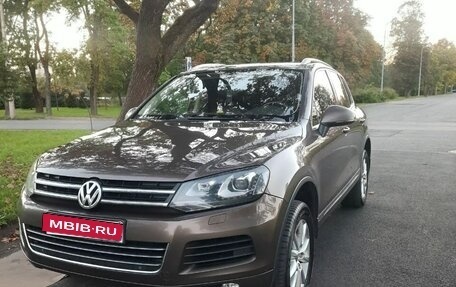 Volkswagen Touareg III, 2012 год, 2 200 000 рублей, 1 фотография
