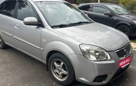 KIA Rio II, 2011 год, 410 000 рублей, 4 фотография