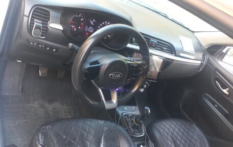KIA Rio IV, 2018 год, 620 000 рублей, 9 фотография