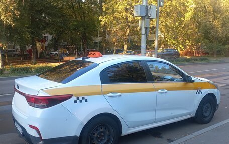 KIA Rio IV, 2018 год, 620 000 рублей, 6 фотография