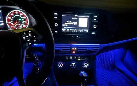 Volkswagen Jetta VII, 2018 год, 1 750 000 рублей, 17 фотография