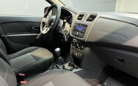 Renault Sandero II рестайлинг, 2021 год, 1 299 000 рублей, 13 фотография