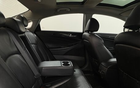 Hyundai Sonata VI, 2011 год, 1 240 000 рублей, 13 фотография