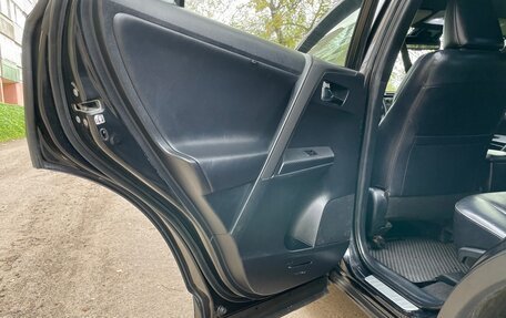 Toyota RAV4, 2013 год, 1 590 000 рублей, 32 фотография
