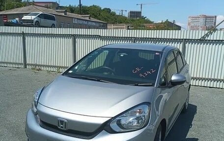 Honda Fit, 2021 год, 1 550 000 рублей, 3 фотография