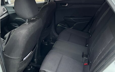 Hyundai Solaris II рестайлинг, 2017 год, 1 200 000 рублей, 7 фотография