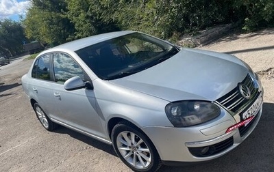 Volkswagen Jetta VI, 2009 год, 550 000 рублей, 1 фотография