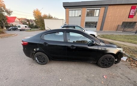KIA Rio III рестайлинг, 2012 год, 700 000 рублей, 2 фотография