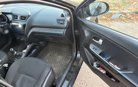 KIA Rio III рестайлинг, 2012 год, 700 000 рублей, 12 фотография