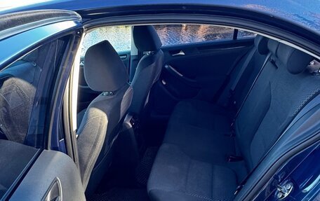 Volkswagen Jetta VI, 2012 год, 835 000 рублей, 7 фотография
