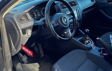 Volkswagen Jetta VI, 2012 год, 835 000 рублей, 5 фотография