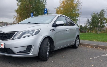 KIA Rio III рестайлинг, 2013 год, 850 000 рублей, 4 фотография