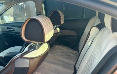 Chevrolet Cruze II, 2011 год, 570 000 рублей, 8 фотография