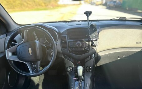 Chevrolet Cruze II, 2011 год, 570 000 рублей, 9 фотография