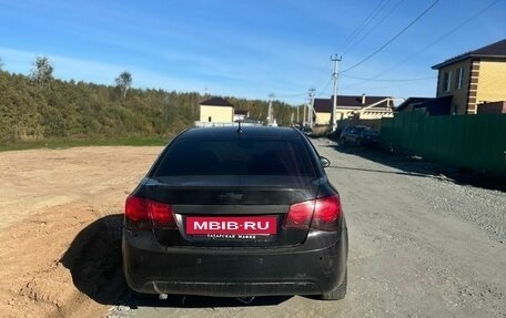 Chevrolet Cruze II, 2011 год, 570 000 рублей, 3 фотография