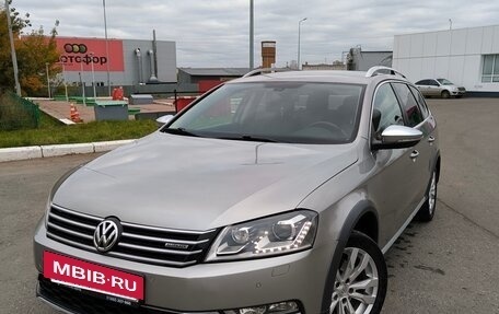 Volkswagen Passat B7, 2012 год, 1 450 000 рублей, 2 фотография