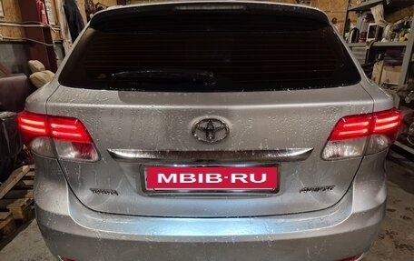 Toyota Avensis III рестайлинг, 2012 год, 1 500 000 рублей, 17 фотография