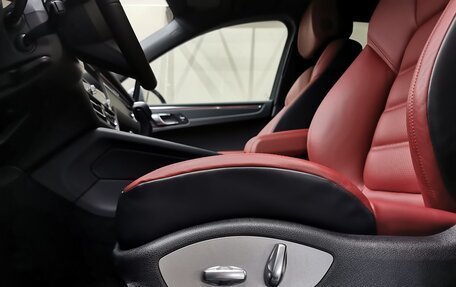 Porsche Macan I рестайлинг, 2025 год, 10 990 000 рублей, 12 фотография