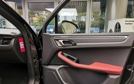 Porsche Macan I рестайлинг, 2025 год, 10 990 000 рублей, 15 фотография