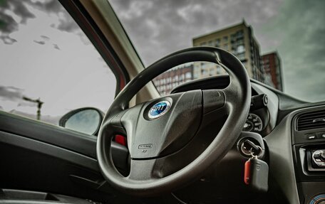 Fiat Punto III Punto Evo рестайлинг, 2007 год, 400 000 рублей, 18 фотография