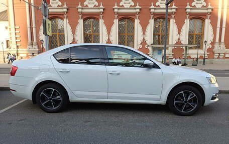 Skoda Octavia, 2019 год, 1 650 000 рублей, 4 фотография