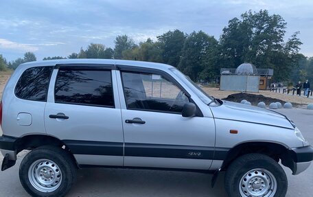 Chevrolet Niva I рестайлинг, 2008 год, 555 000 рублей, 3 фотография
