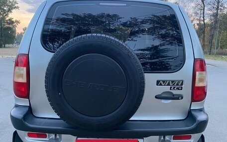 Chevrolet Niva I рестайлинг, 2008 год, 555 000 рублей, 5 фотография