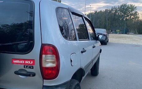 Chevrolet Niva I рестайлинг, 2008 год, 555 000 рублей, 4 фотография