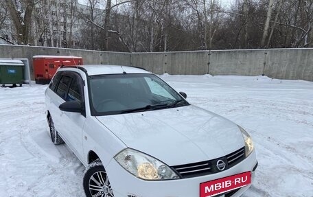 Nissan Wingroad III, 2003 год, 450 000 рублей, 3 фотография