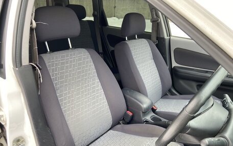 Nissan Wingroad III, 2003 год, 450 000 рублей, 24 фотография