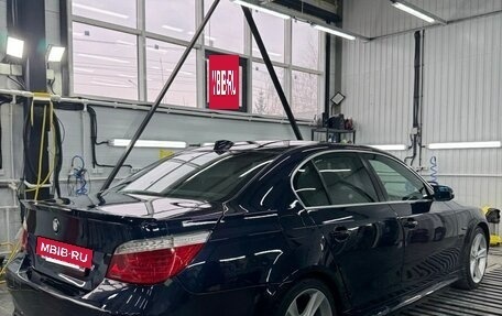 BMW 5 серия, 2004 год, 1 100 000 рублей, 5 фотография