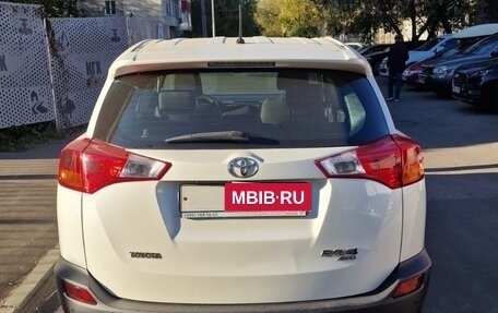 Toyota RAV4, 2013 год, 1 850 000 рублей, 4 фотография