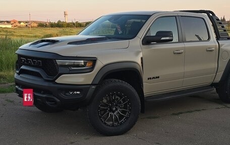 Rambler 1500, 2022 год, 14 500 000 рублей, 3 фотография