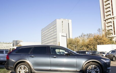 Volvo V90 Cross Country I рестайлинг, 2019 год, 2 595 000 рублей, 3 фотография