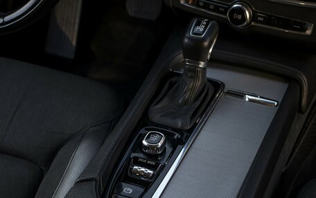 Volvo V90 Cross Country I рестайлинг, 2019 год, 2 595 000 рублей, 15 фотография