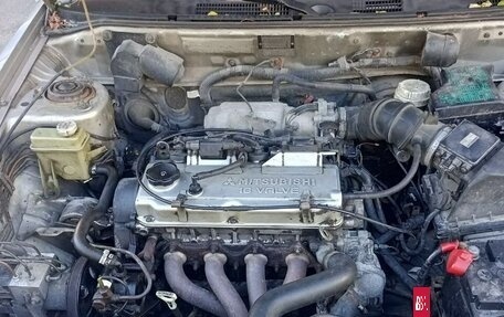 Mitsubishi Carisma I, 1998 год, 215 000 рублей, 5 фотография