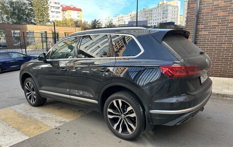 Volkswagen Touareg III, 2020 год, 5 500 000 рублей, 6 фотография
