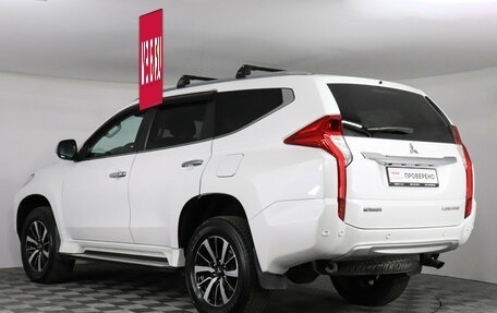 Mitsubishi Pajero Sport III рестайлинг, 2020 год, 3 097 000 рублей, 7 фотография