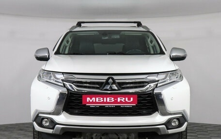 Mitsubishi Pajero Sport III рестайлинг, 2020 год, 3 097 000 рублей, 2 фотография
